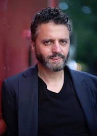 Jewish podiatrist seeks long term relationship