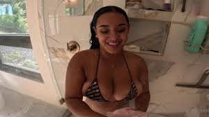 Watch online Isaac & Andrea aka isaacandandrea - 06-12-2025 OnlyFans Video  - SHOWER WITH US on X-video