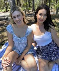 Missing the days that @liz.parker.1988 and I went on cute picnics.