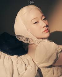 Nhìn lại quá khứ, đừng chỉ là tiếc nuối