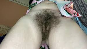 NOVA COMPILAÇÃO DE FETICHE DE BUCETA PELUDA GRANDE CLOSE UP DO CLITÓRIS
