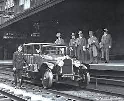 Mr Molomby S Inspection Car Of 1923 Car And Driver Car Antique Cars