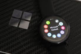 That said, it doesn't have all the features power users might want. Hands On With The Microsoft Outlook App For Samsung Galaxy Watch Onmsft Com
