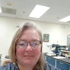 Tennesseans & Their History: Bergeron, Paul H., Keith, Jeannette, Ash,  Stephen V.: 9781572330566: Amazon.com: Books