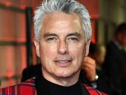 Whatever he might be, he is not this is unsettling and john barrowman's jokes/pranks were always unsettling to me but i didn't. 20ozjkaippfhkm