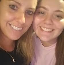 Tonya Murnahan's Instagram, Twitter & Facebook