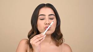 '𝐁𝐚𝐜𝐤 𝐭𝐨 𝐁𝐥𝐚𝐜𝐤' 𝐰𝐚𝐭𝐞𝐫𝐩𝐫𝐨𝐨𝐟 𝐤𝐨𝐡𝐥 𝐩𝐞𝐧𝐜𝐢𝐥:  𝐲𝐨𝐮𝐫 𝐞𝐲𝐞𝐬' 𝐧𝐞𝐰 𝐁𝐅𝐅!, 🌱 Vegan, ⏰ 24-Hour Wear, ✨ Effortless  Application, 🔒 Smudge-Proof