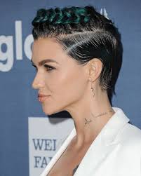 As seen on a few of our favorite heads of hollywood hair. 30 Short Hairstyles For 2020 Styles And Cuts For Women With Short Hair