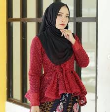 Model baju batik atasan wanita terbaik. Kebaya Muslim Atasan Brokat Hijabfest