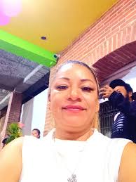 Apoyando a mi amiga 🤗Lic. Araceli Ugalde Zavala cada mujer construye sus  sueños y busca alcanzar sus metas!!! 😃Pues a trabajar por un México mejor  Araceli. Es un gran compromiso ✍️