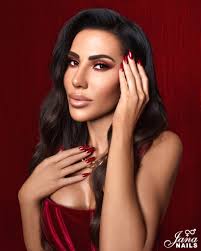 JN gives you the bestseller velvet red collection, be our #BadGirl !  ❤️‍🔥💋 Happy Monday ❤️ 🛒  https://www.nails-jana.com/Shop/Category/bad-girl J.-Laque BG3