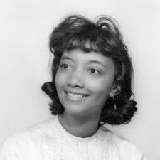 Veronica Riggs's Instagram, Twitter & Facebook