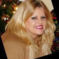 Joyce Tant's Instagram, Twitter & Facebook