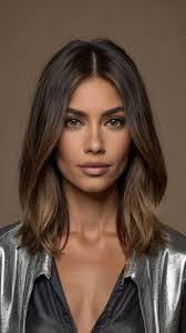 Angela Catto's Instagram, Twitter & Facebook