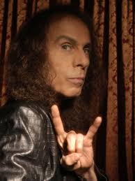 La autobiografía de Ronnie James Dio está en camino