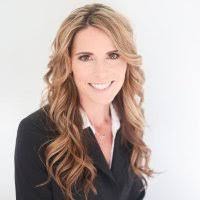 Regina Lawrence's Instagram, Twitter & Facebook