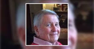 Emily Landreth's Instagram, Twitter & Facebook