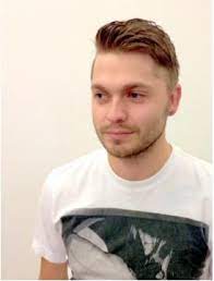 ウェットでサイドに流して大人のベリーショート メンズ ヘアスタイル 髪型 メンズ ツーブロック 髪型 メンズ