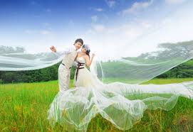Pre wedding poses pre wedding shoot ideas pre wedding photoshoot korean wedding photography wedding couple poses photography cute muslim couples foto wedding mode hijab couple posing. Kumpulan Foto Prewedding Unik Dan Eksotik Berlatarkan Alam Pengantin Alam