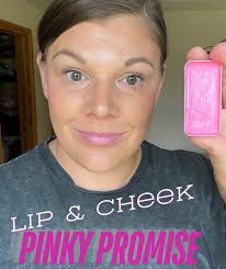 She's extremely stylish in her new romper from Peachy Cheeks. Take a look  at her boutique and see which item becomes your favorite. I never manage to  choose just one. #modelphotography 🌺 🌸