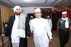 Ini adalah fanspage penggemar habib syech bin abdul qodir assegaf Istri Habib Syech Bin Abdul Qodir Assegaf Nusagates