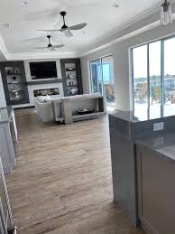 Karndean Korloc Vinyl Plank Floor In 2020 Plank Flooring Durable Flooring Vinyl Plank Flooring