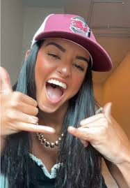 brynnwhitehair (@brynnwhitehair)