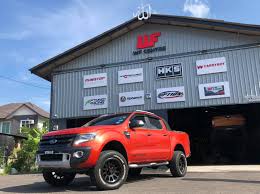 Pick up double cabin ini memang tidak lagi dijual resmi di indonesia, namun hingga kini punya penggemar setia. Wf Centre Ford Ranger T6 Wildtrak Lift Up 2 With Profender Facebook