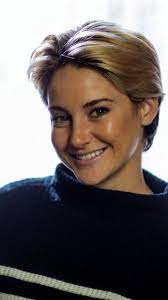 Smile Short Hair Actress Shailene Woodley 720x1280 Wallpaper Short Hair Styles Shailene Woodley Haircut Shailene Woodley Hair