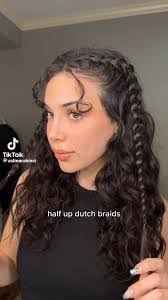 Tami Dias's Instagram, Twitter & Facebook