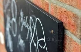 Eine magnettafel ist eine tolle dekoration für die eigenen vier wände. Diy Eine Tafel Fur Draussen Diy Inspirationen Baby Kind Und Meer