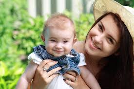 24,549 Beauty Mum Stock Photos