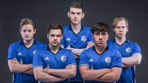 The royal blue teams had a furious week at the end of the first month of 2021. Schalke 04 Announces Purchase Renaming Of League Of Legends Team Elements