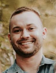 Edward Rosser's Instagram, Twitter & Facebook