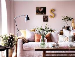 Di antara pelbagai tirai, semua orang boleh memilih yang sesuai dengan rumah tertentu, sepadan. 18 Idea Ringkas Dan Murah Untuk Menjadikan Rumah Lebih Mewah Bergaya