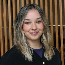 🤍 sometimes I forget she used to be brunette 🤍