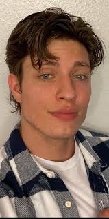 Tell me what you love about me❤️