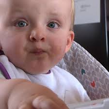 Le Mans : Le combat d'une famille pour Logan, 17 mois, atteint d'une  maladie rare