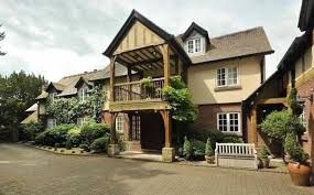 Contact footballer paul pogba phone number, email id, address: Where Will Pogba Live Now He S Finally In Manchester Manchester Evening News