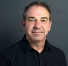 Statistical Mechanics in Physical Chemistry Theories and Simulations