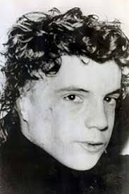 The golden grandson john paul getty iii, known as paul, was the eldest of four children born to abigail gail harris and john paul getty jr. Kidnapped Mutilated And Unloved By Miserly Tycoon The Tragic Life Of J Paul Getty Iii Is Over