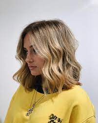 15 Haircuts The Nyc Cool Girls Are Wearing This Winter Thick Hair Styles Curly Hair Styles Hair Lengths
