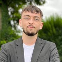 Paul Fleurent's Instagram, Twitter & Facebook