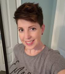 This is for all my beautiful fans that have wanted my short hair back ! 💥  this is for YOU!