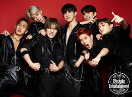 Jingle Ball All The Way See Which Festive Celebs Got Merry In People S Photo Booth Monsta X Jooheon Monsta X Wonho