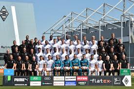 Logos related to borussia monchengladbach. Aktuelles Uber Borussia Monchengladbach Mannschaftsfoto 2020 2021 Im Kasten