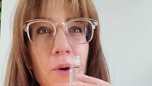 Amazon.com : Who is Elijah EAU Perfume, Unisex Eau de Parfum for Men &  Women, Fresh, Tropical & Woody Eau de Parfum with Exotic Coconut, Creamy  Fruit & Warm Woody Undertones, Travel