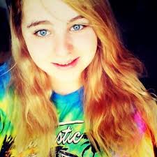 Melanie Scrimshaw (@some1calledgod)