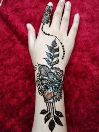 Mehndi Designs Easy And Simple Simple Mehndi Design For Right Hand Best For A Party Family Function Mehndi Designs New Mehndi Designs Wedding Mehndi Designs