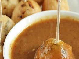 Biasanya, cilok dinikmati bersama bumbu kacang atau saus cocolan. 3 Cara Membuat Cilok Bandung Dan Bumbu Kacangnya Yang Anti Ribet Dan Dijamin Enak Lifestyle Liputan6 Com